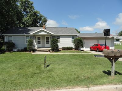442 Church Ave, Saint Charles, MN, 55972