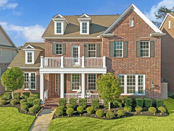 4th image of 66 Footbridge Way