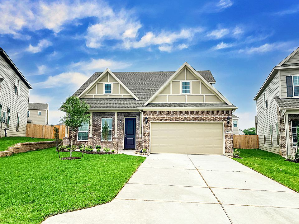 Single family 4 bedroom home