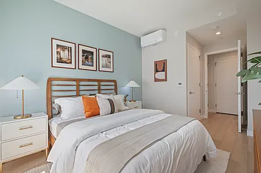 Rented by Living New York