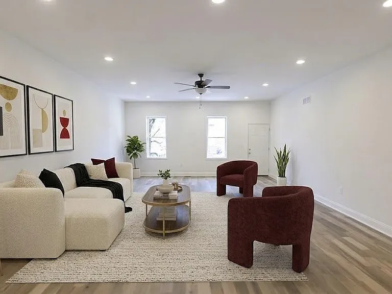 1227 Washington Blvd — Photo 3