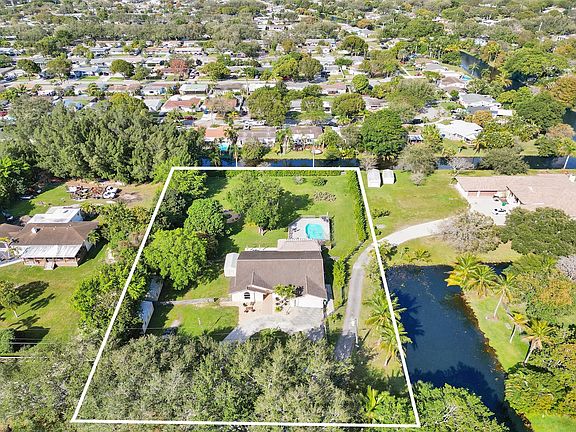 5th image of 9701 SW 55th Court
