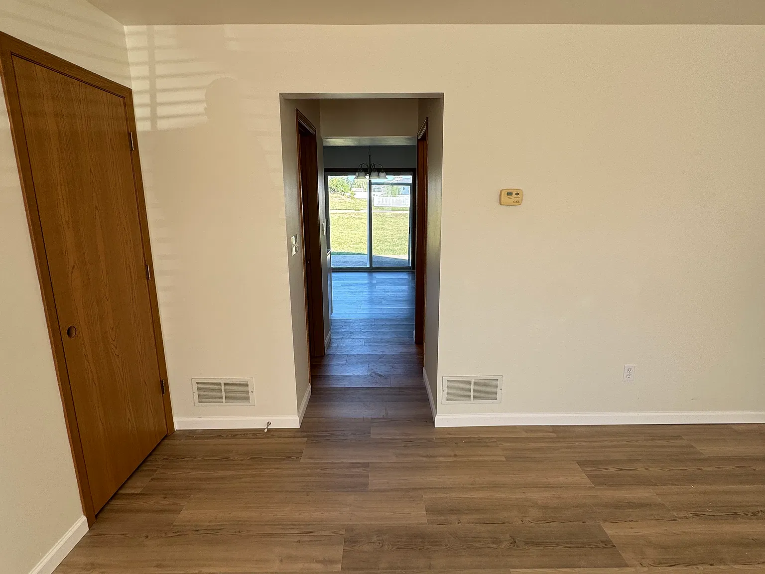 825 Navajo Trl — Photo 2