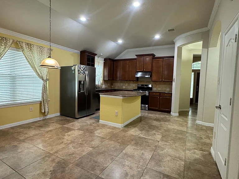 11931 Green Colling Park Dr — Photo 7
