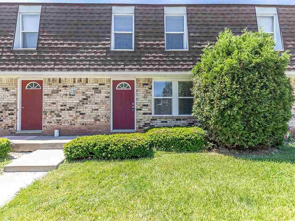 1st image of 1725 Maisonette Dr #1725