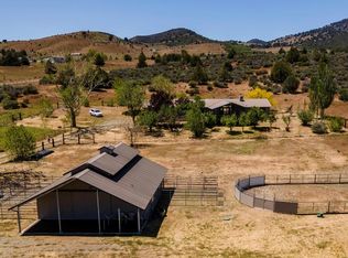 6715 Crossland Ln, Montague, CA 96064