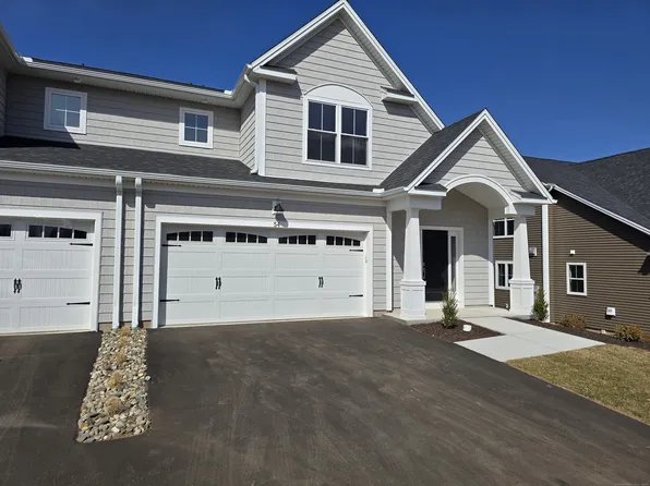 54 Soderman Way #54, Cheshire, CT 06410