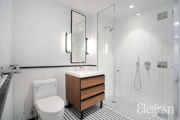 Rented by (Legacy) Elegran | media 27