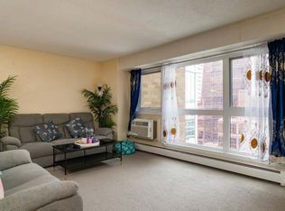 433 S 7th St APT 1613, Minneapolis, MN 55415