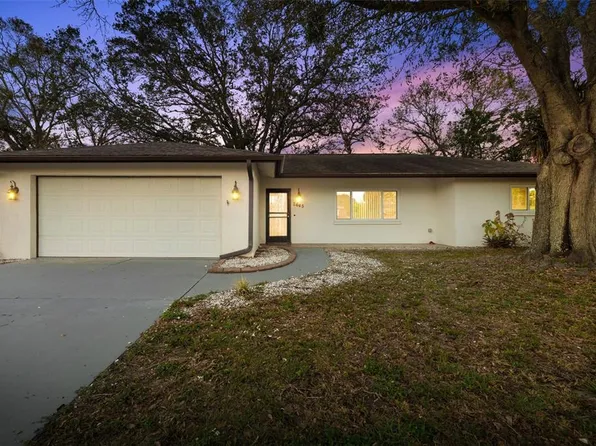 2645 Belvoir Blvd, Sarasota, FL 34237