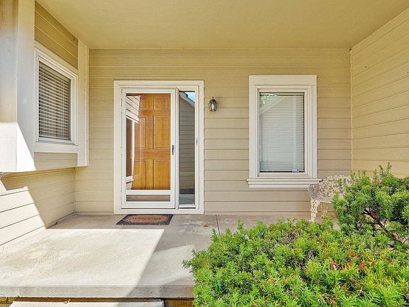 2nd image of 9626 E Clubhouse Ct