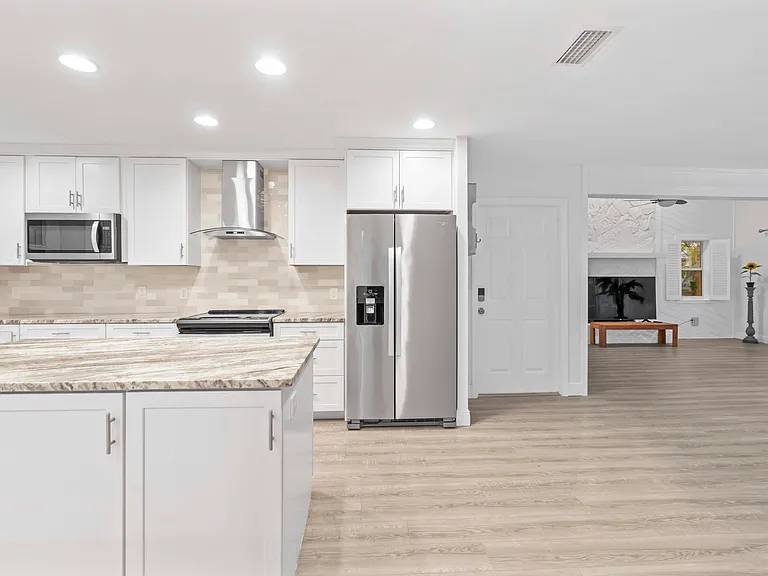 4857 Hummingbird Trl — Photo 44