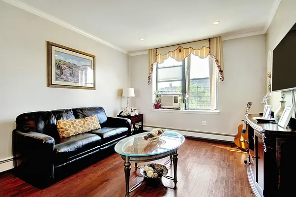 Sold by Keller Williams NYC | media 18