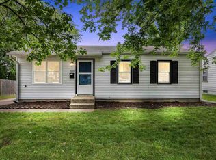 2100 Hollywood Blvd, Iowa City, IA 52240