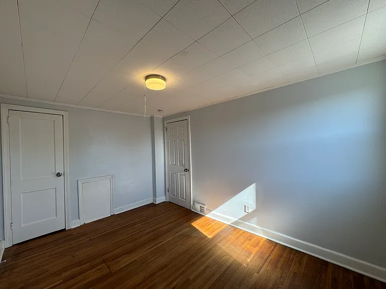 1936 Lakeview Rd — Photo 12