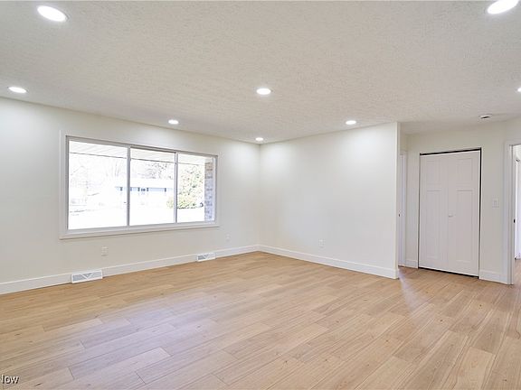 2nd image of 155 Northpark Dr