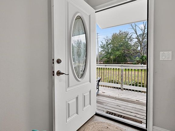 4th image of 703 Bonnieview Rd