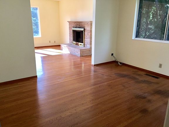 3rd image of 2908 Cindy Ct