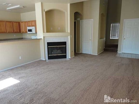 3rd image of 5998 Gentleslope St