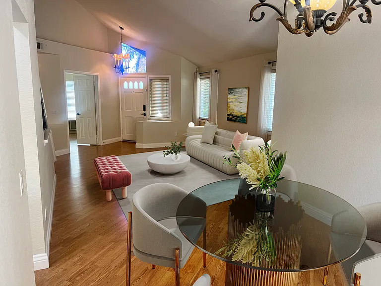21415 Lilium Ct — Photo 3