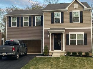8 Viburnum Ave, Elkton, MD 21921
