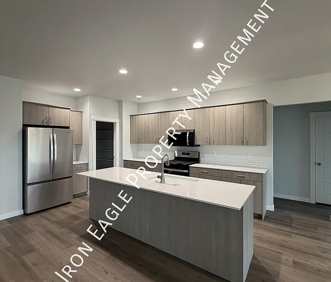 8332 E Presley Ct — Photo 2