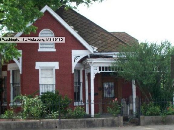 4th image of 2405 Washington St