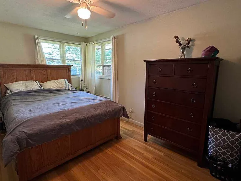 611 Amherst Rd — Photo 7