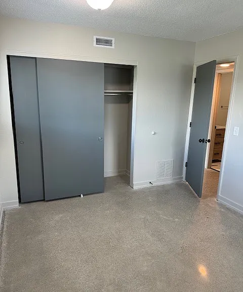 Unit Photo