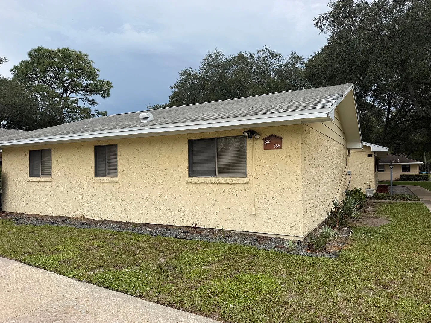 Newly Renovated 2-Bedroom 2-Bath | Private Terrace| Winter Springs — Photo 2