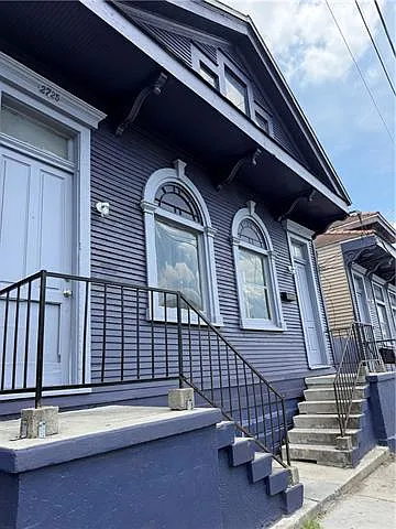 2723 Orleans Ave — Photo 1