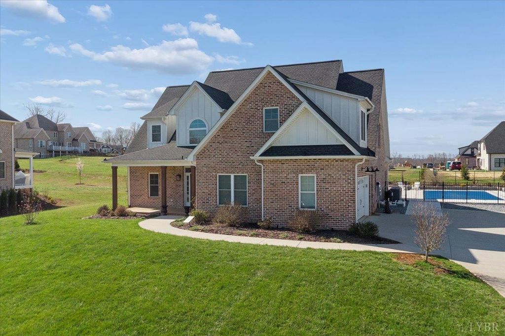 1351 W Crossing Dr, Forest, VA - View 4