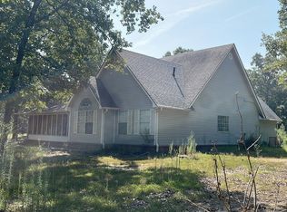 6532 McClure Rd, Van Buren, AR 72956