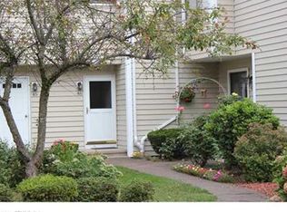 46 Monticello Dr, Branford, CT 06405