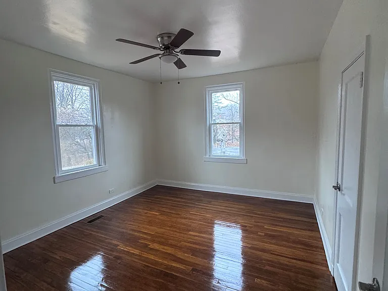 204 Shamrock Rd — Photo 5