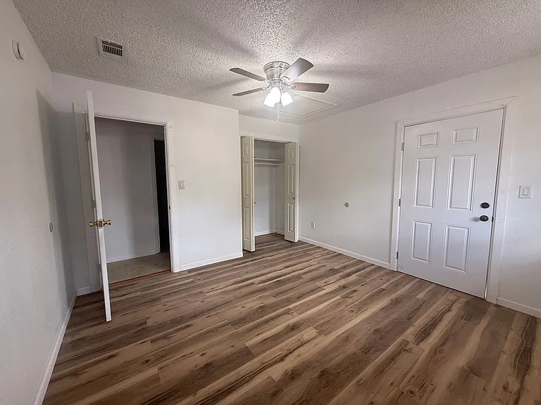 809 Spruce Ave — Photo 9