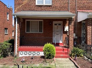 76 54th St SE, Washington, DC 20019