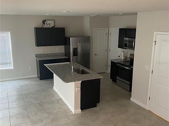 5th image of 690 Eagle Landing Blvd
