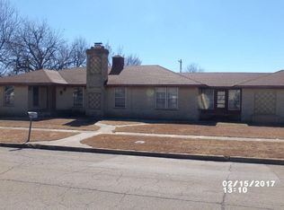 1005 E Oak St, Cushing, OK 74023