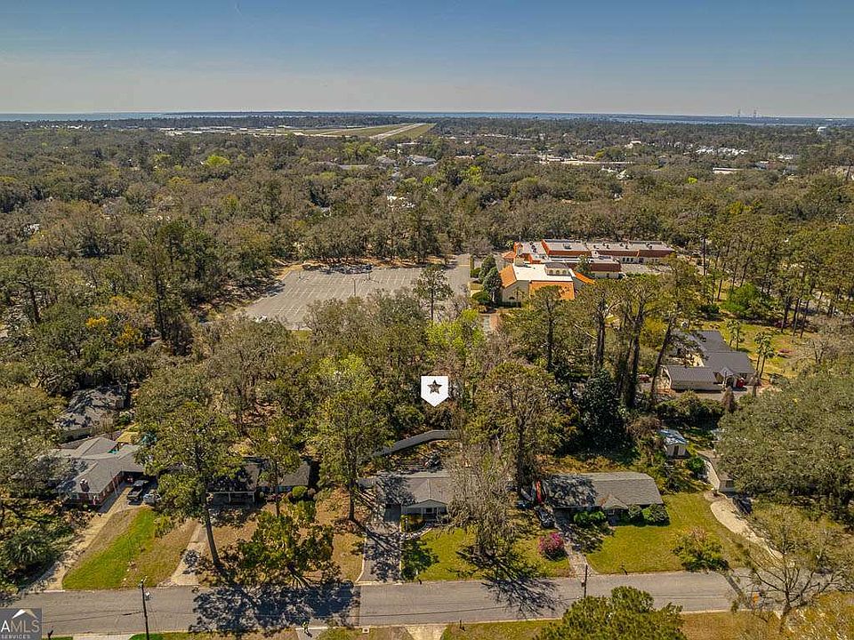1st image of 529 Postell Dr