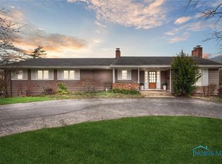2700 Riverview Dr, Maumee, OH 43537