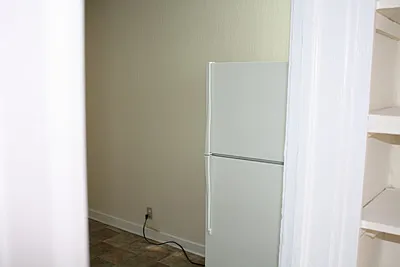 3 bed, 1.0 bath, 580 sqft, $1,150 — Photo 17