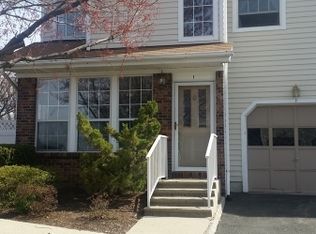 1 Pheasant Brook Ct, Bedminster, NJ 07921