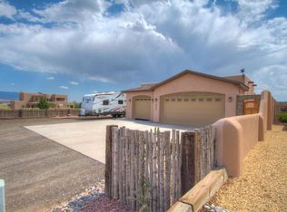 6420 Honduras Rd NE, Rio Rancho, NM 87144