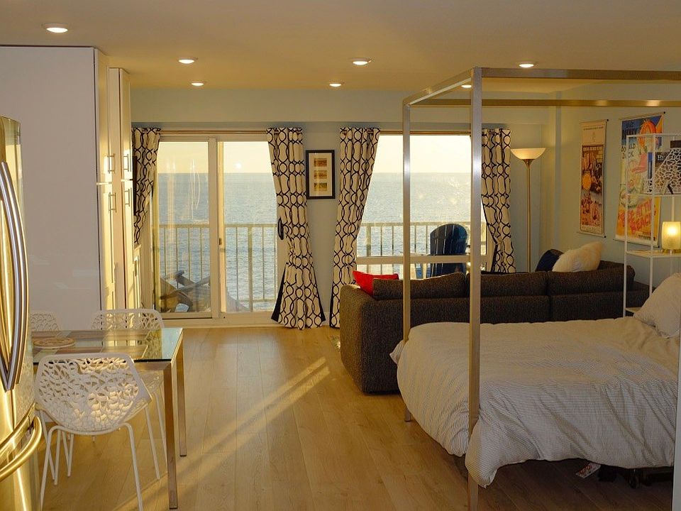 1st image of 307 S Boardwalk APT 807