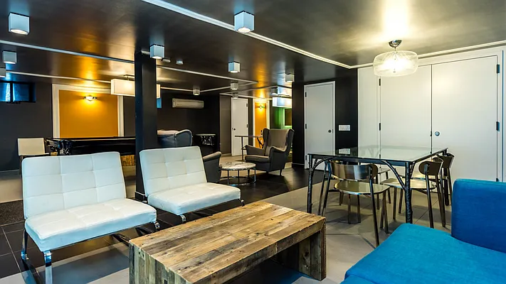 Rented by Nooklyn NYC LLC | media 35