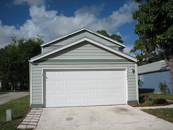 3rd image of 5686 Dewberry Way