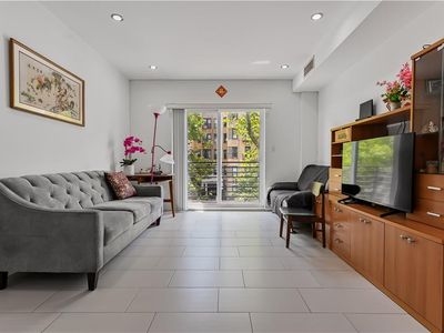157 Avenue P APT 3A, Brooklyn, NY, 11204