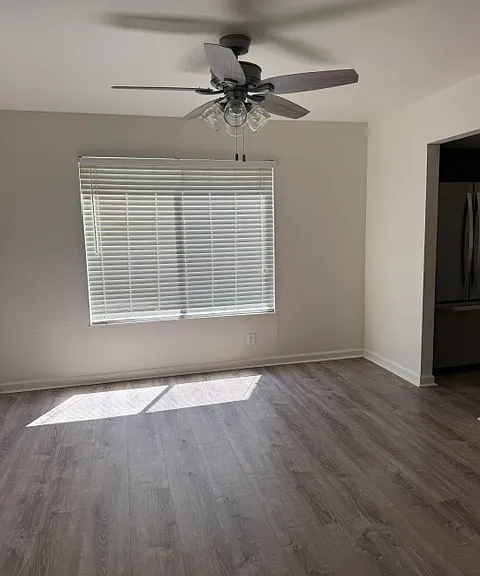 725 McKenzie Ct — Photo 4