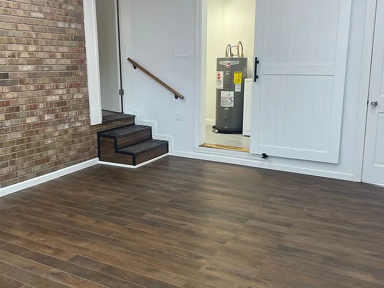 540 Templehill St — Photo 2